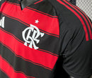 CAMISA VERSÃO PLAYER DO FLAMENGO 25/26 VERMELHO E PRETO