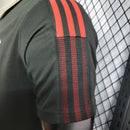 CAMISA VERSÃO PLAYER DO MANCHESTER UNITED 22/23 BLACK